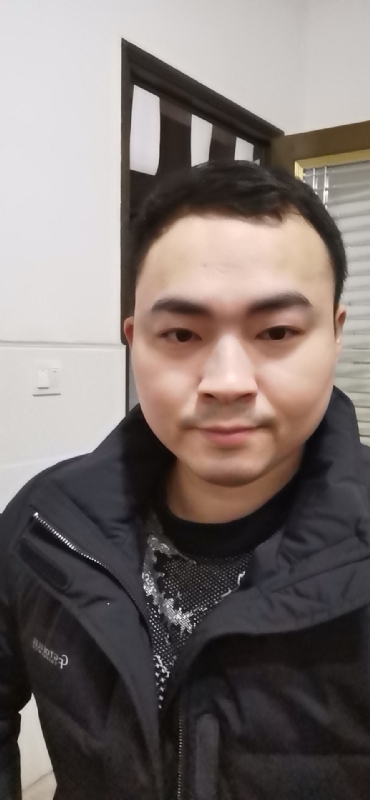 老实人的第一张照片--揭阳相亲服务中心