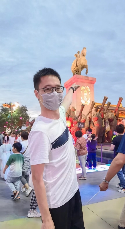 一休哥的第二张照片--揭阳相亲服务中心