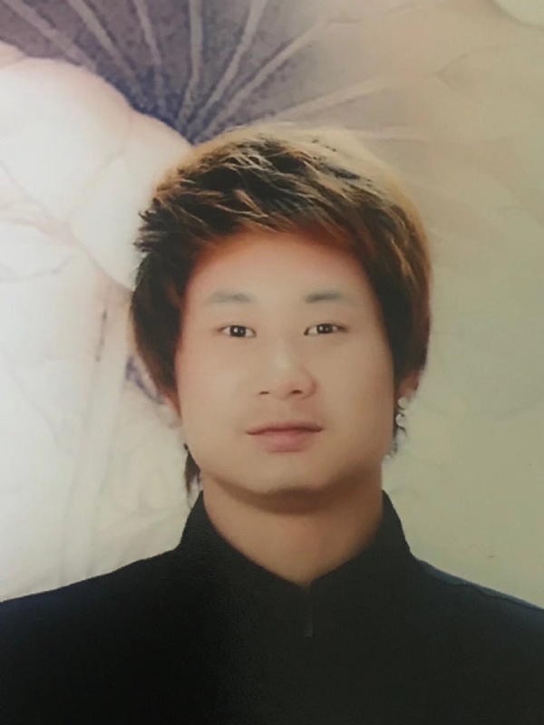 咮辛的第一张照片--揭阳相亲服务中心