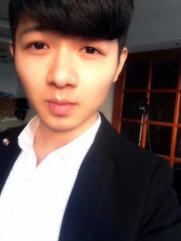 萨拉嘿呦的第一张照片--揭阳相亲服务中心