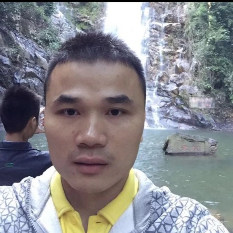 老梁的第一张照片--揭阳相亲服务中心