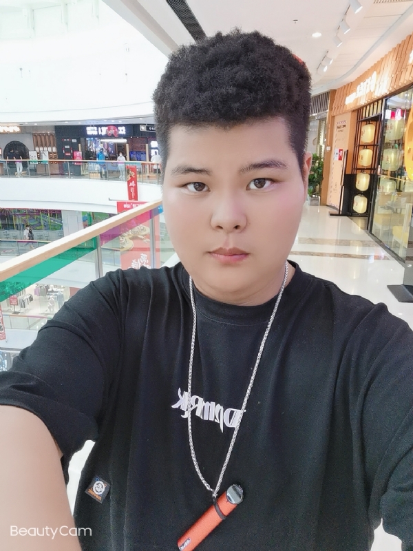 mateud的第一张照片--揭阳相亲服务中心