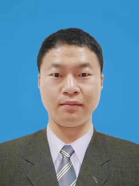 雨哥的第一张照片--揭阳相亲服务中心