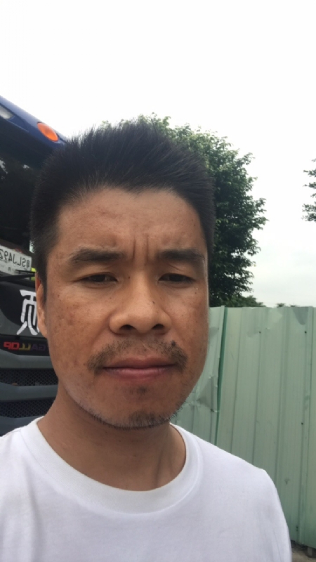 奔跑的蜗牛的第一张照片--揭阳相亲服务中心