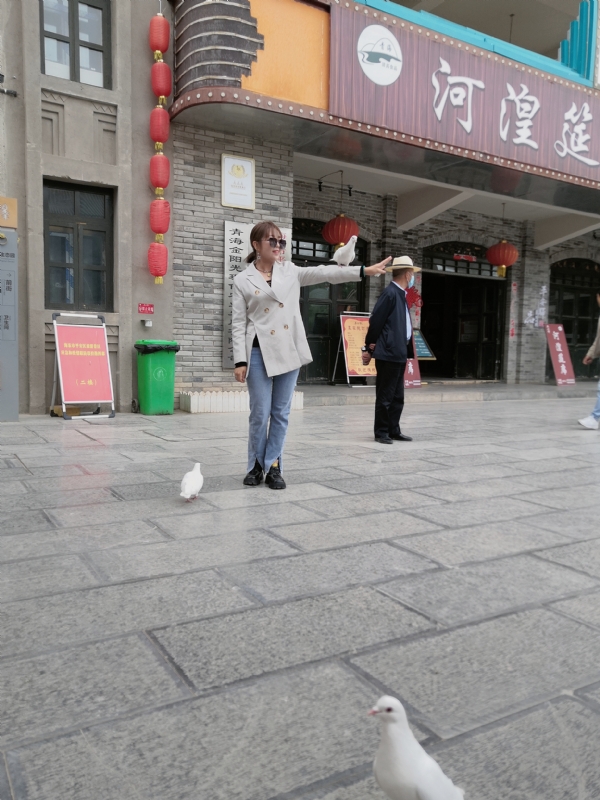 艳艳的第一张照片--揭阳相亲服务中心