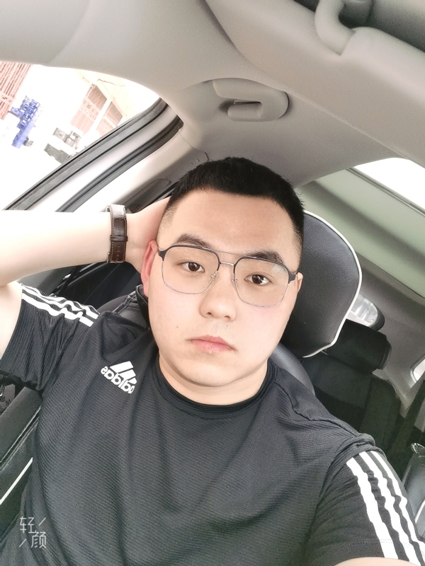 海阔天空的第一张照片--揭阳相亲服务中心