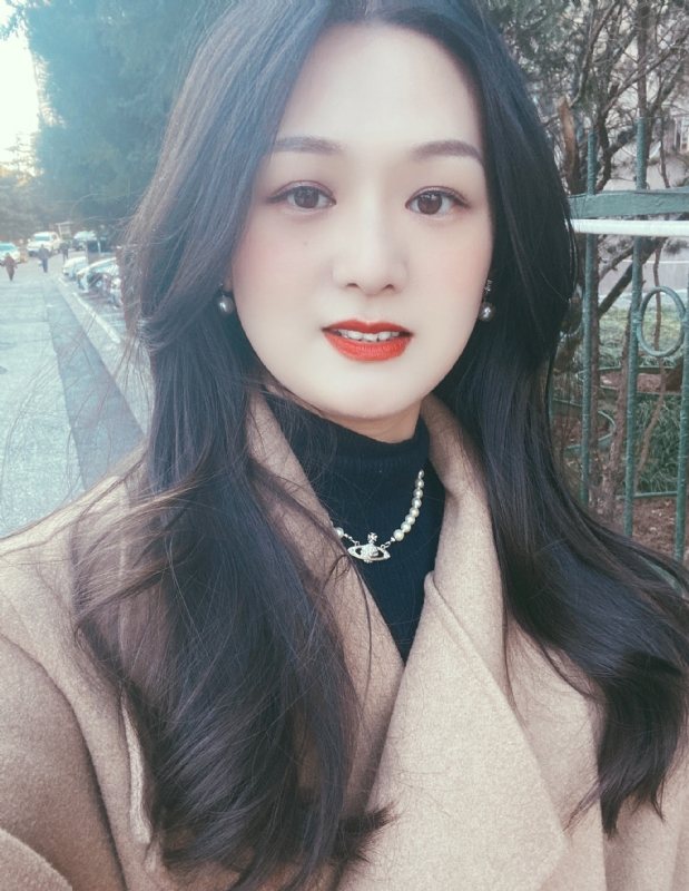 盧盈穎的第一张照片--揭阳相亲服务中心