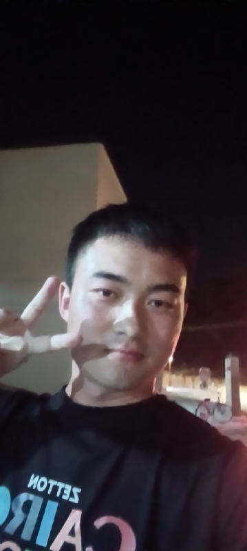 逆光的第二张照片--揭阳相亲服务中心