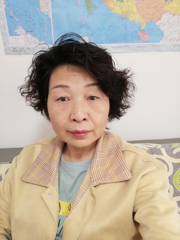 香水百合的第一张照片--揭阳相亲服务中心