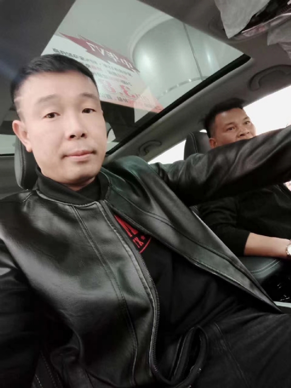 醉红尘的第一张照片--揭阳相亲服务中心