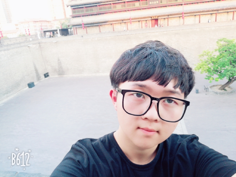 白夜行中人的第三张照片--揭阳相亲服务中心