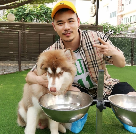 坚持的第一张照片--揭阳相亲服务中心