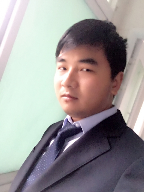 殷勤的王子的第二张照片--揭阳相亲服务中心