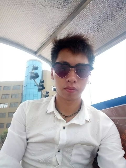 寻缘的第一张照片--揭阳相亲服务中心