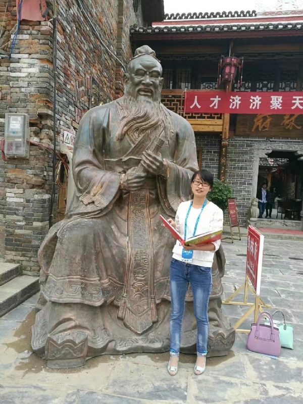 过眼云烟的第二张照片--揭阳相亲服务中心