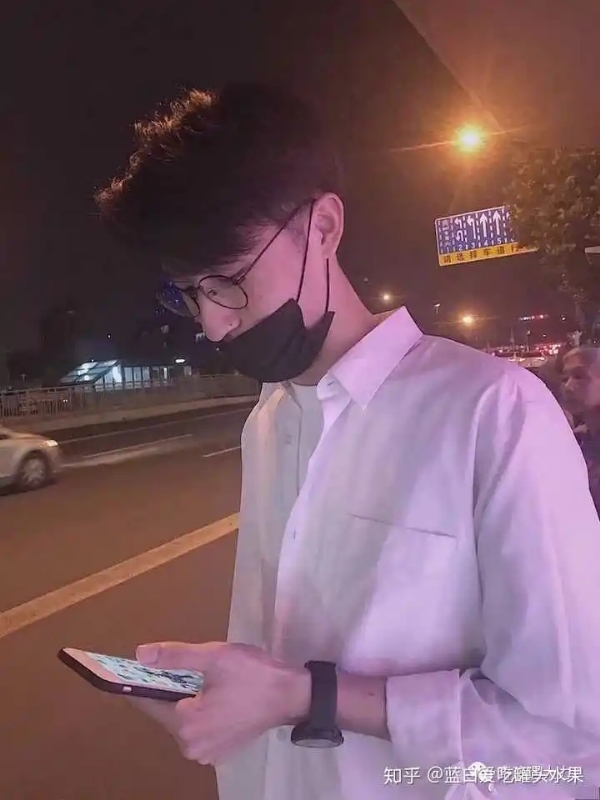 情圣的第二张照片--揭阳相亲服务中心