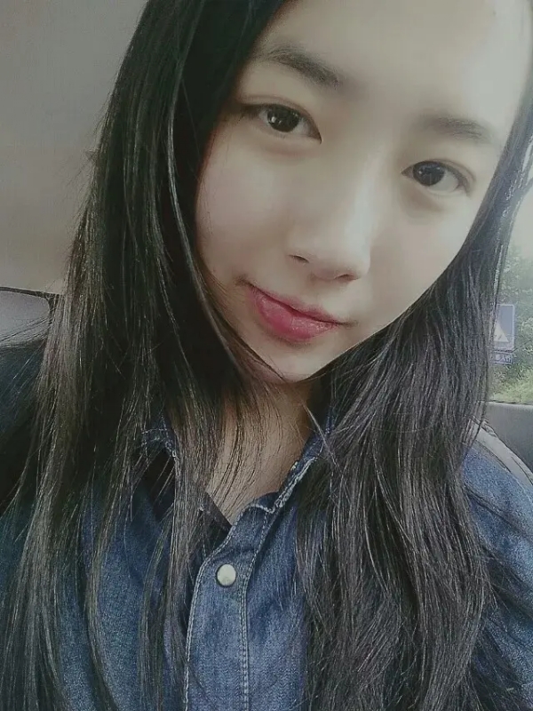 小她的第一张照片--揭阳相亲服务中心