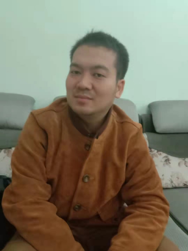 艺民的第一张照片--揭阳相亲服务中心