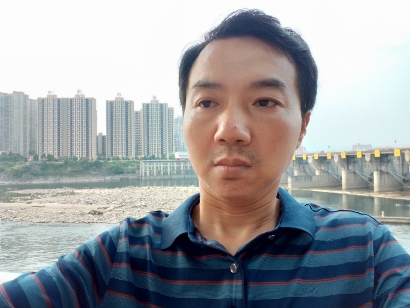 yangguang的第一张照片--揭阳相亲服务中心