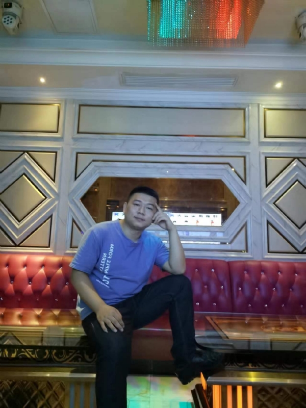 黄生的第四张照片--揭阳相亲服务中心