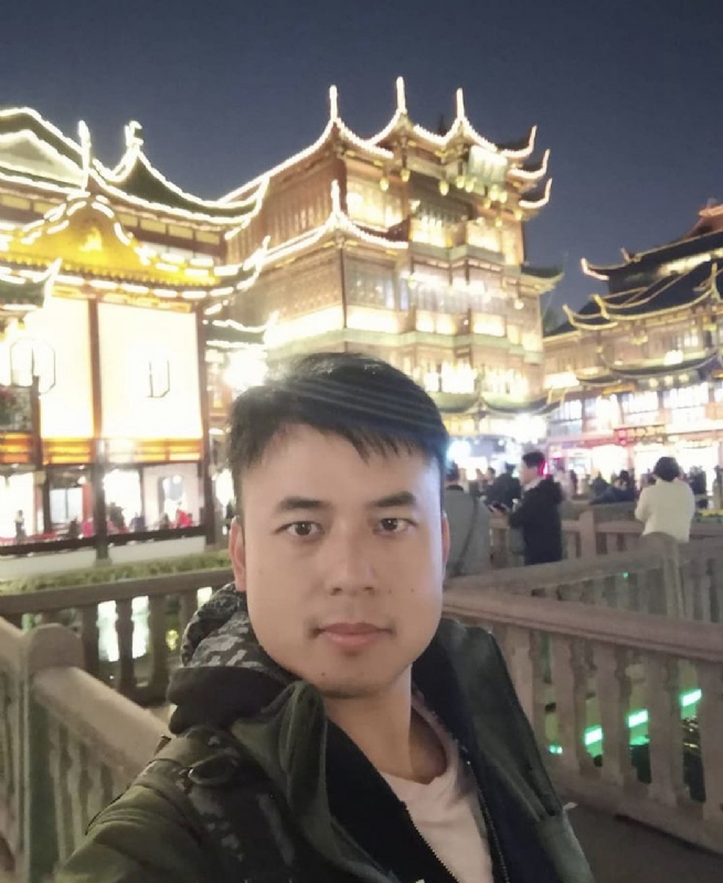 何先生he的第一张照片--揭阳相亲服务中心