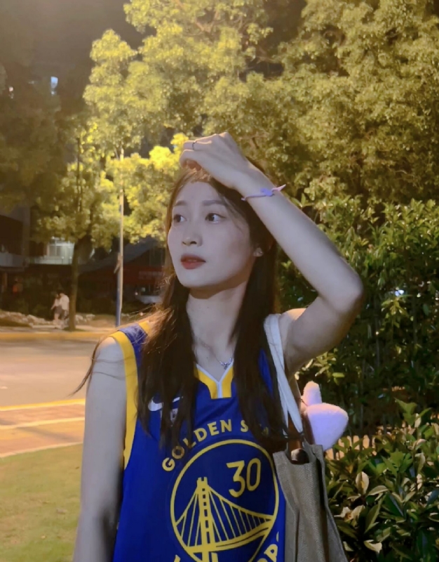 小趴菜的第三张照片--揭阳相亲服务中心