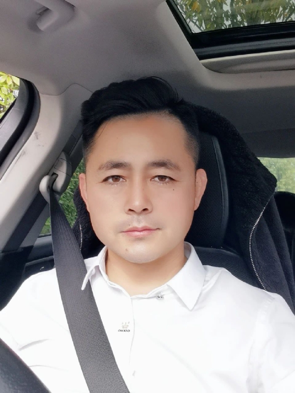 阿华大人的第二张照片--揭阳相亲服务中心