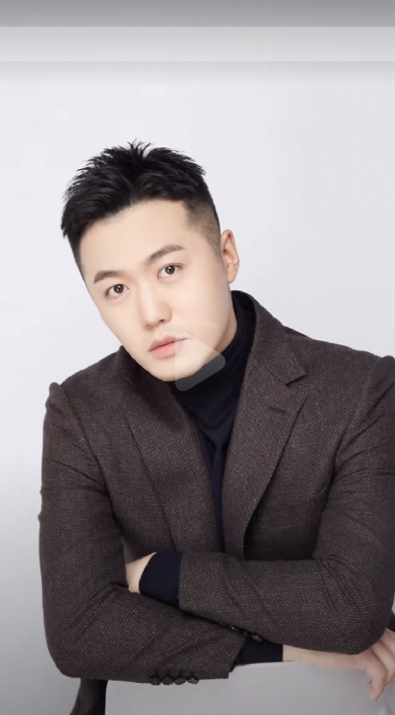 杨天枭的第一张照片--揭阳相亲服务中心