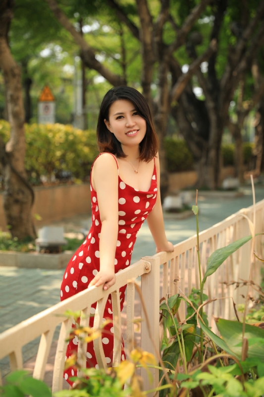 罗林的第五张照片--揭阳相亲服务中心