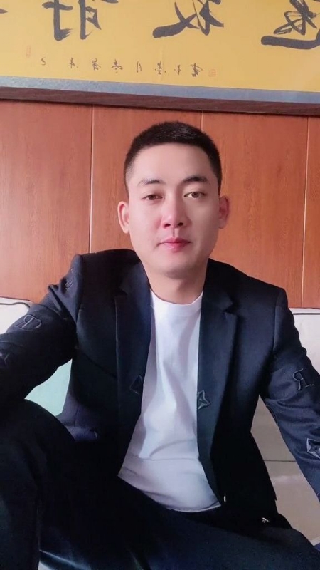 李泽胜的第一张照片--揭阳相亲服务中心