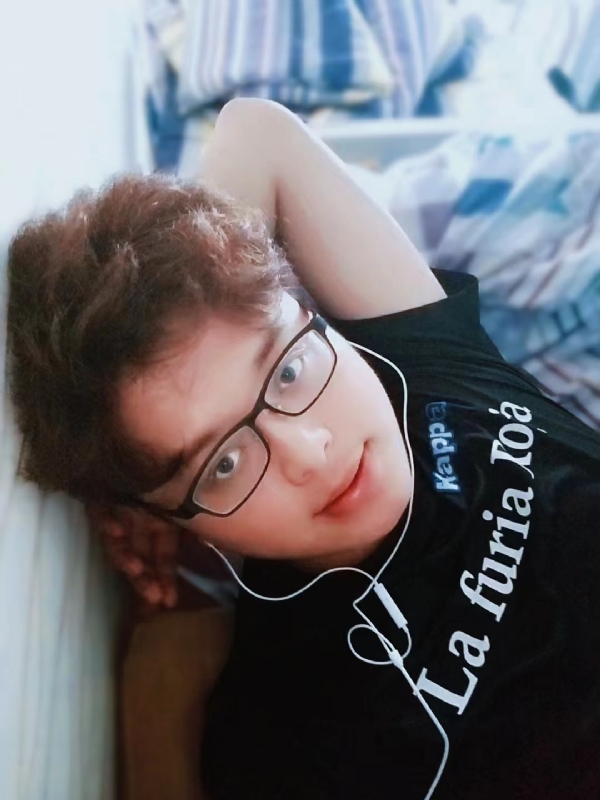 默铭芷的第一张照片--揭阳相亲服务中心