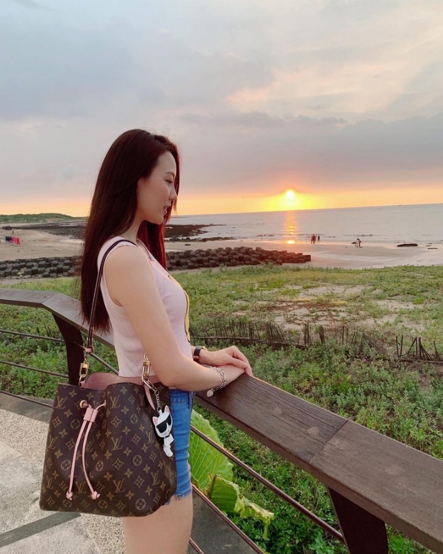 微微的第二张照片--揭阳相亲服务中心