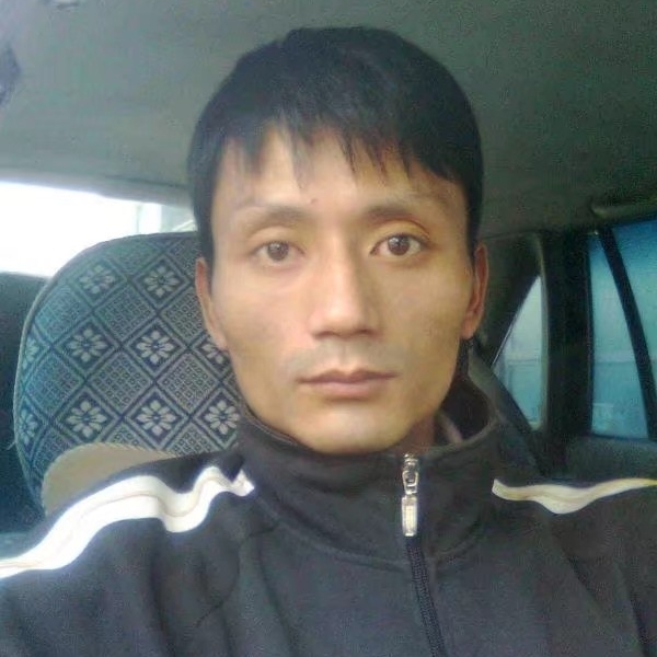 易心的第一张照片--揭阳相亲服务中心