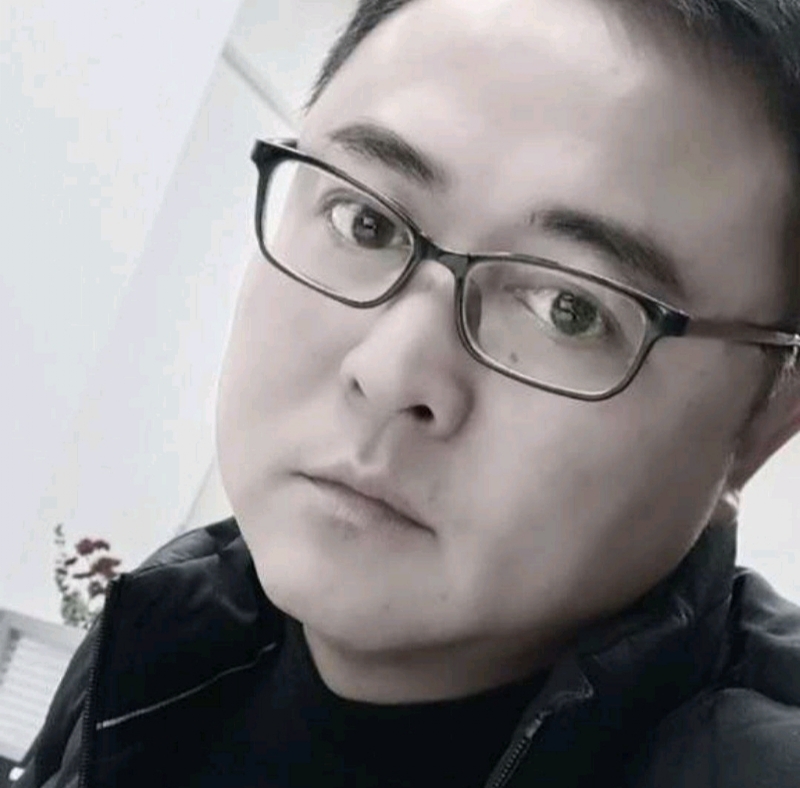 小石头的第一张照片--揭阳相亲服务中心