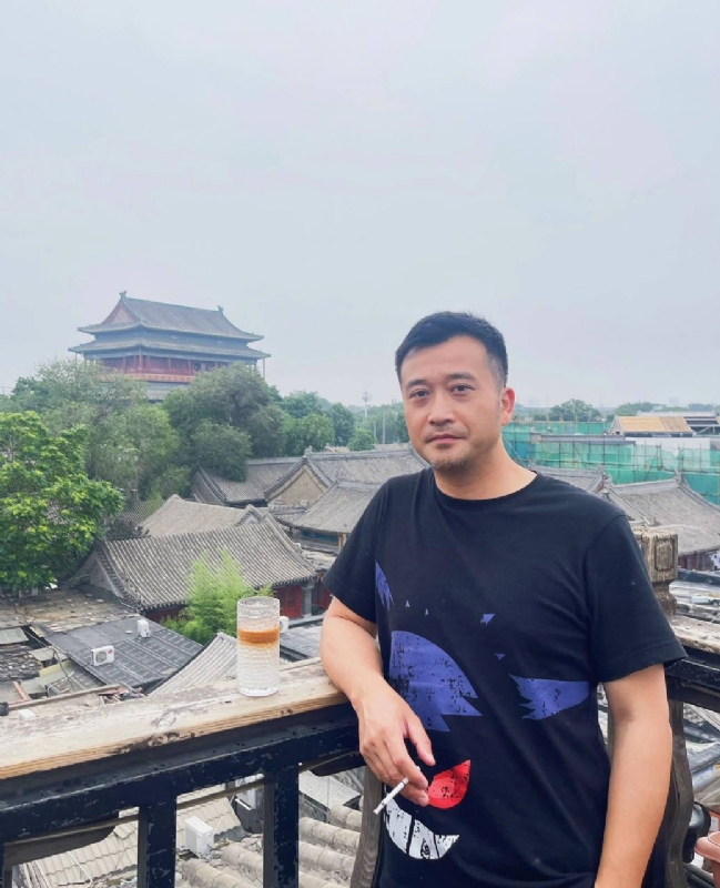 生而为人的第二张照片--揭阳相亲服务中心