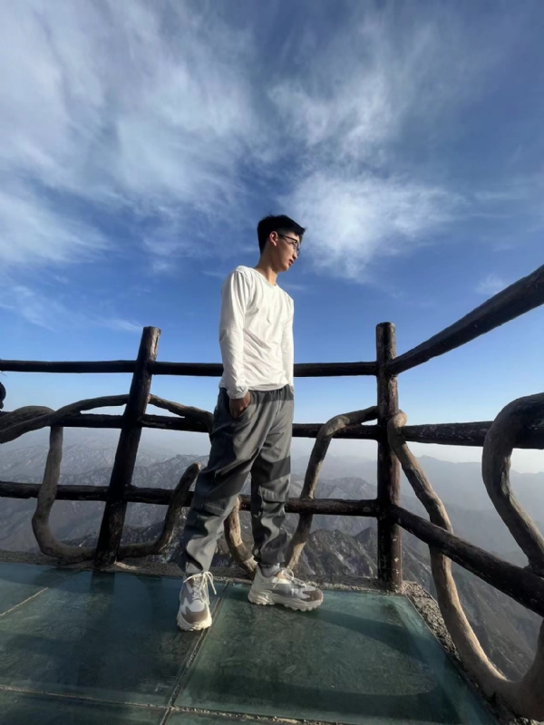 怜ぁ熙的第一张照片--揭阳相亲服务中心