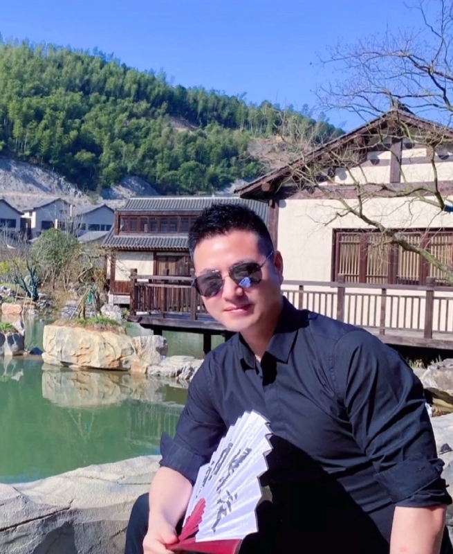 勿忘初心的第二张照片--揭阳相亲服务中心