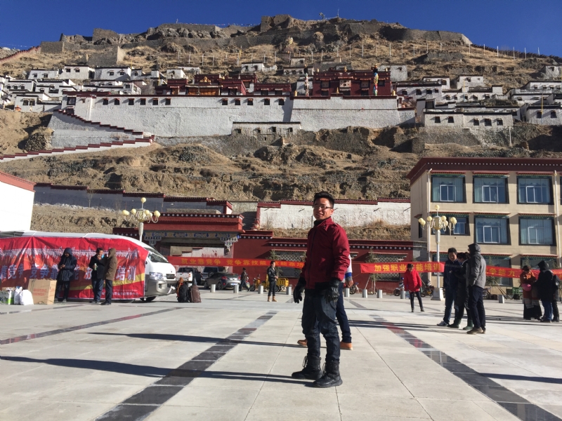 转身的第七张照片--揭阳相亲服务中心