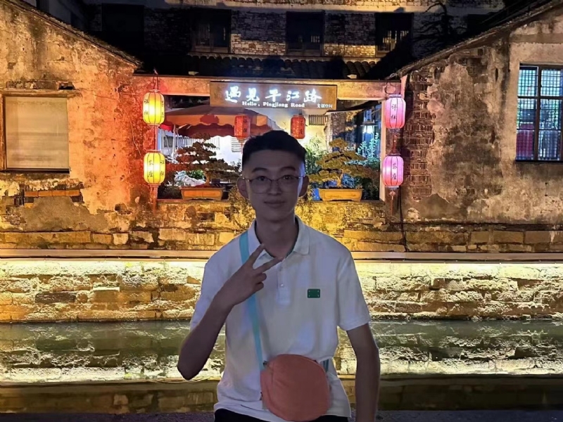 李四的第一张照片--揭阳相亲服务中心