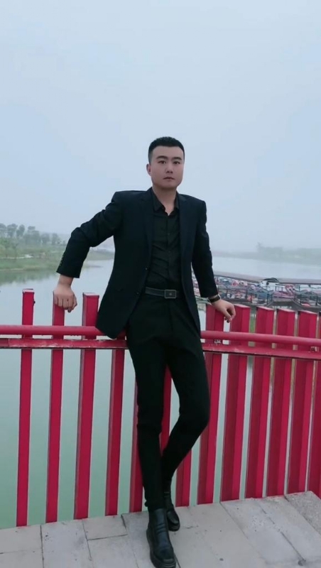 Albert的第一张照片--揭阳相亲服务中心