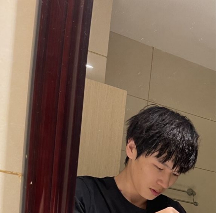 无眠的第一张照片--揭阳相亲服务中心