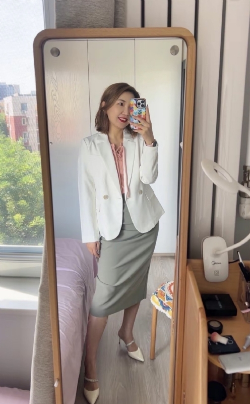 丽波的第三张照片--揭阳相亲服务中心