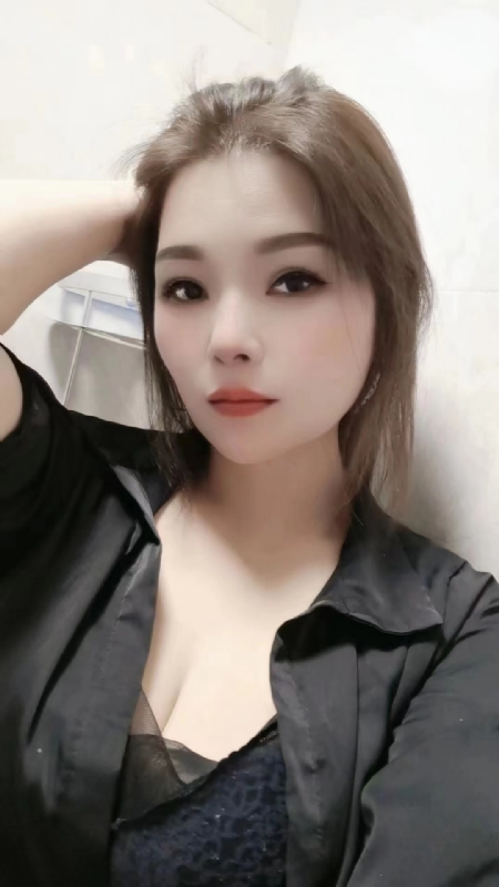 爱笑的女孩的第一张照片--揭阳相亲服务中心