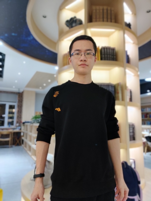 轩墨的第一张照片--揭阳相亲服务中心