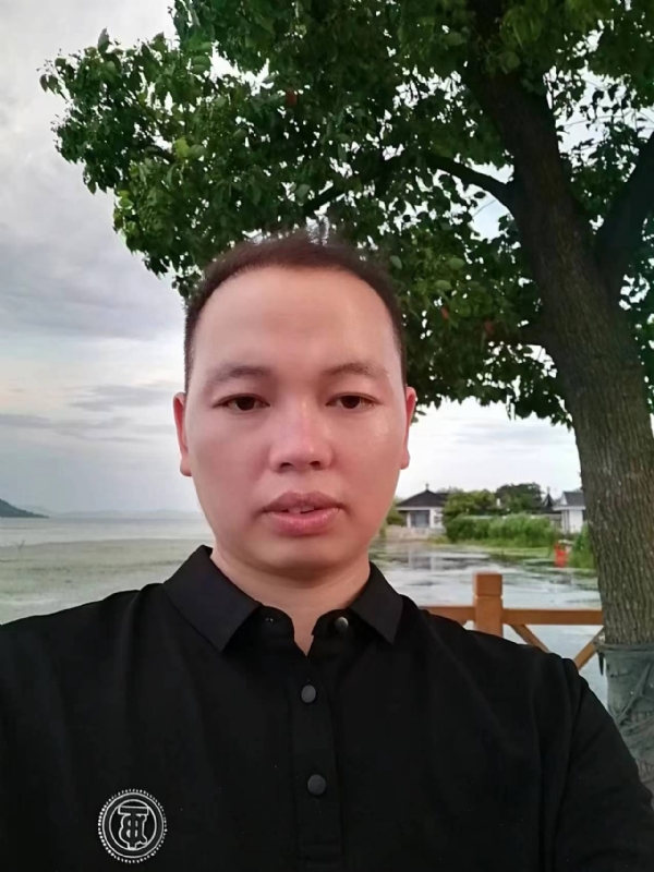 一起说晚安的第一张照片--揭阳相亲服务中心