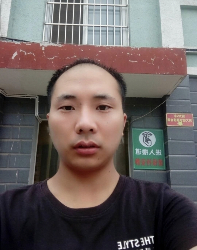 亮亮的第一张照片--揭阳相亲服务中心