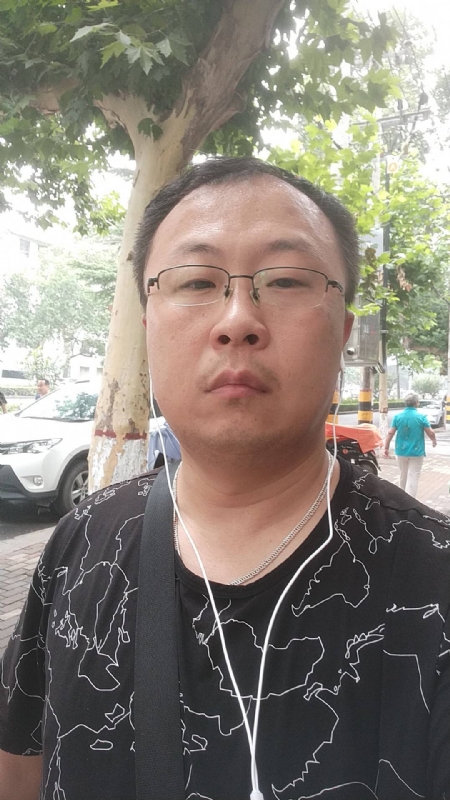 飘逸的星辰的第一张照片--揭阳相亲服务中心