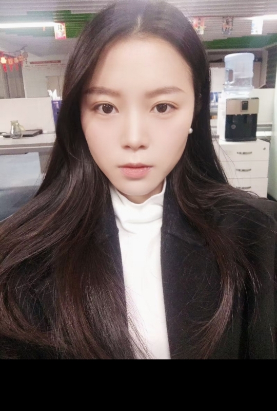 小月半的第一张照片--揭阳相亲服务中心