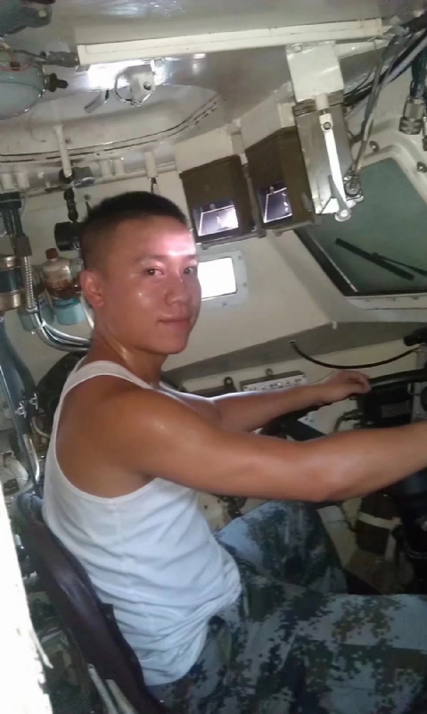 哥哥的第一张照片--揭阳相亲服务中心