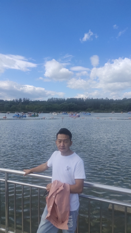 脱了壳的龟的第一张照片--揭阳相亲服务中心